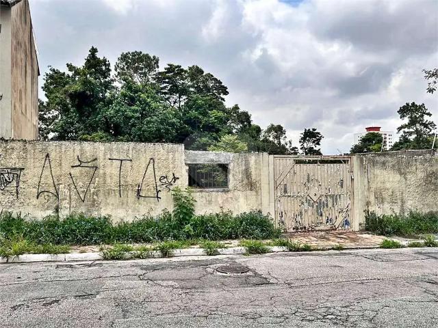 Terreno / Lote para Venda em São Paulo/SP Tremembé