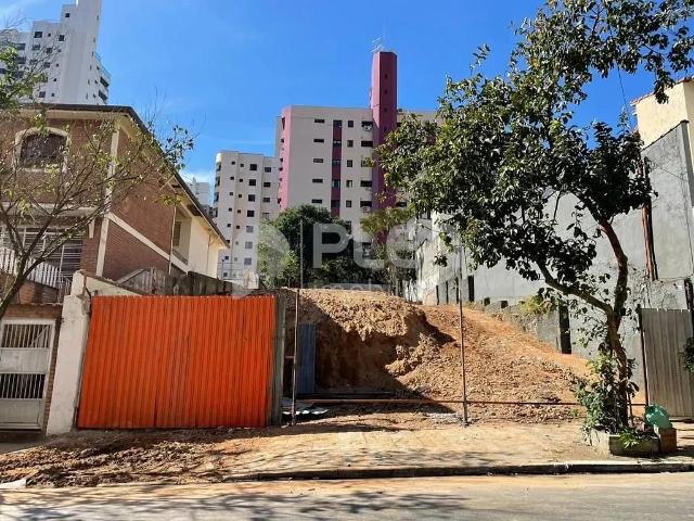 Terreno / Lote para Venda em São Paulo/SP Água Fria