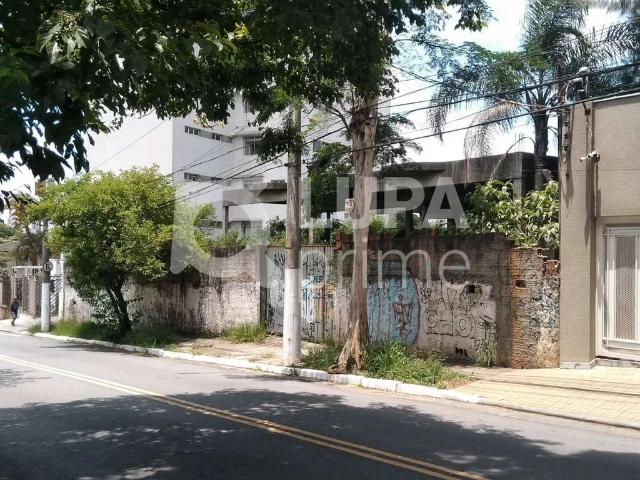 Terreno / Lote para Venda em São Paulo/SP Barro Branco Zona Norte
