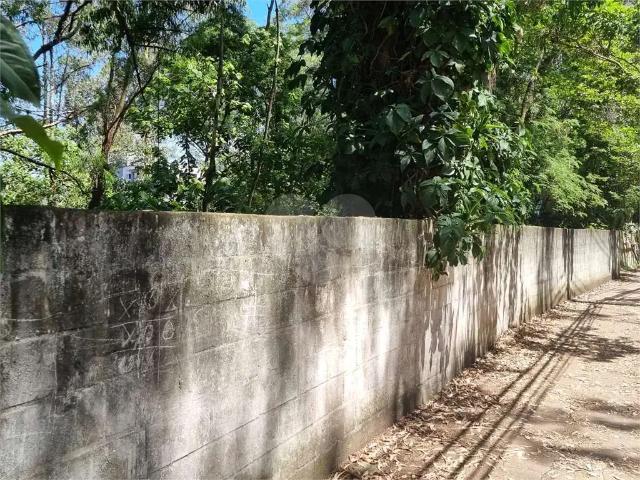 Terreno / Lote para Venda em São Paulo/SP Campo Limpo