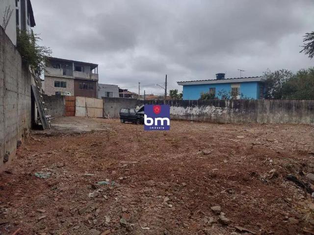 Terreno / Lote para Venda em São Paulo/SP Capão Redondo