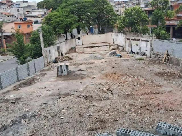 Terreno / Lote para Venda em São Paulo/SP Cidade Líder