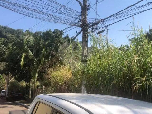 Terreno / Lote para Venda em São Paulo/SP Horto