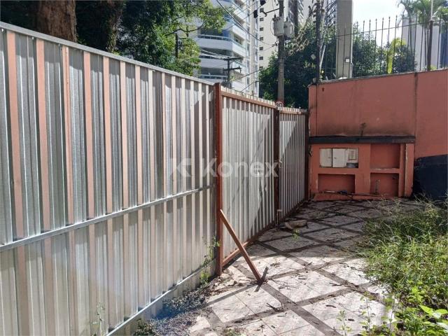 Terreno / Lote para Venda em São Paulo/SP Indianópolis