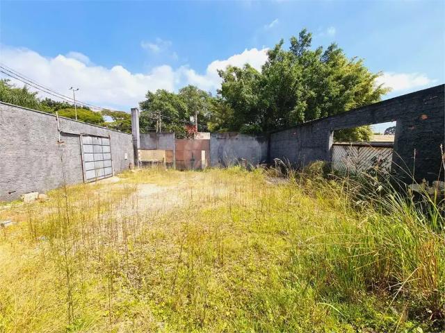 Terreno / Lote para Venda em São Paulo/SP Interlagos