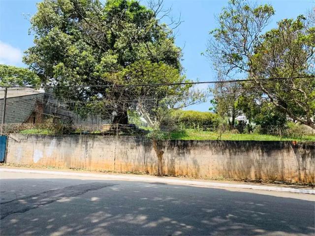 Terreno / Lote para Venda em São Paulo/SP Interlagos