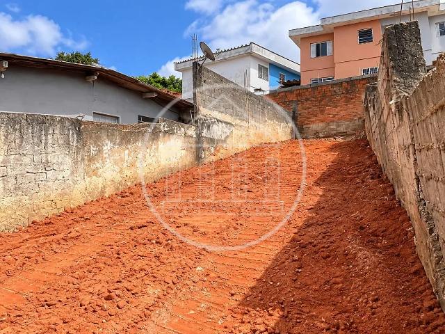 Terreno / Lote para Venda em São Paulo/SP Interlagos