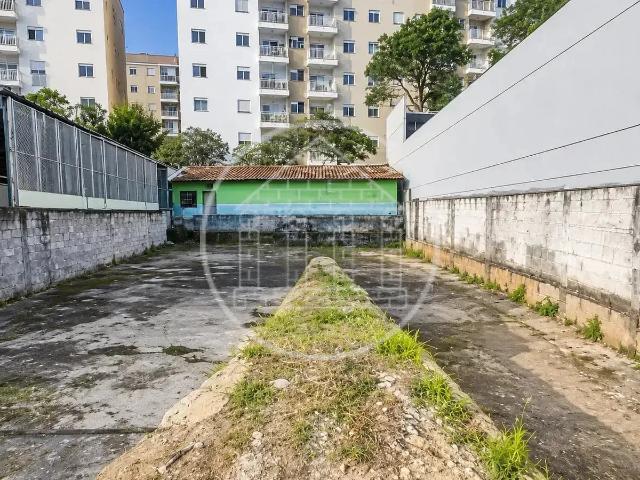 Terreno / Lote para Venda em São Paulo/SP Interlagos