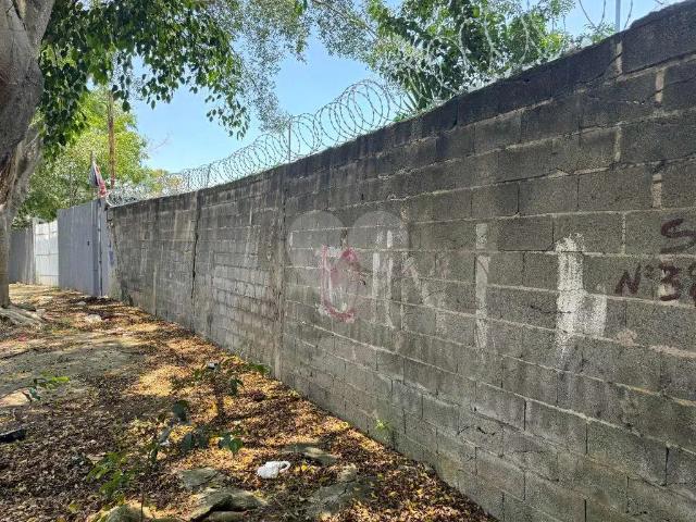 Terreno / Lote para Venda em São Paulo/SP Interlagos