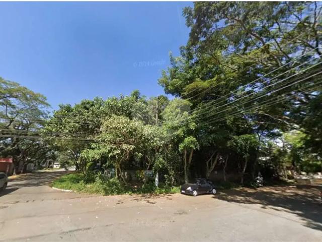 Terreno / Lote para Venda em São Paulo/SP Interlagos