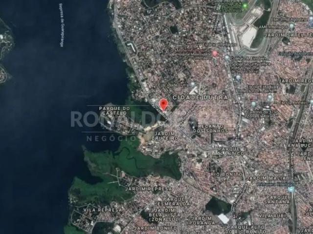 Terreno / Lote para Venda em São Paulo/SP Interlagos