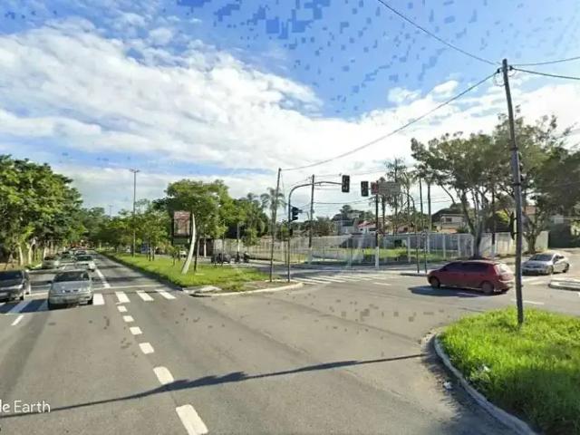 Terreno / Lote para Venda em São Paulo/SP Interlagos