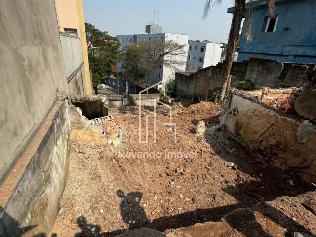 Terreno / Lote para Venda em São Paulo/SP Itaquera