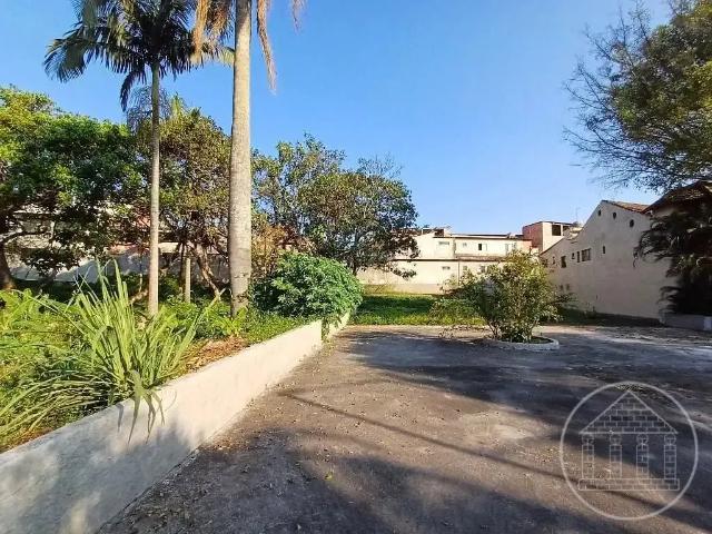 Terreno / Lote para Venda em São Paulo/SP Jardim Belcito