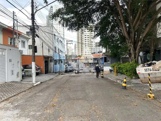 Terreno / Lote para Venda em São Paulo/SP Jardim Hípico