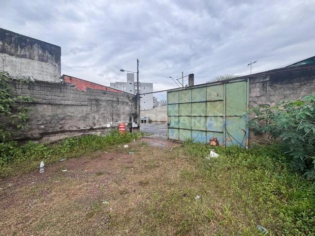 Terreno / Lote para Venda em São Paulo/SP Jardim Satélite