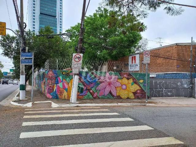 Terreno / Lote para Venda em São Paulo/SP Jardins