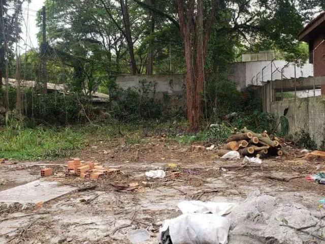 Terreno / Lote para Venda em São Paulo/SP Morumbi