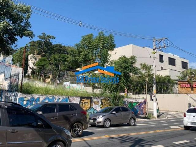 Terreno / Lote para Venda em São Paulo/SP Morumbi