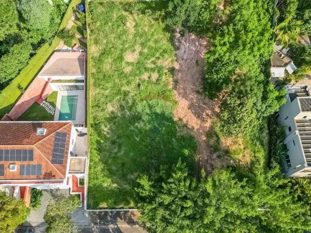Terreno / Lote para Venda em São Paulo/SP Paineiras do Morumbi