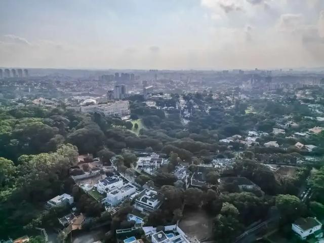 Terreno / Lote para Venda em São Paulo/SP Paineiras do Morumbi