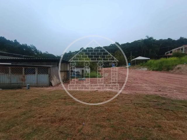Terreno / Lote para Venda em São Paulo/SP Parelheiros