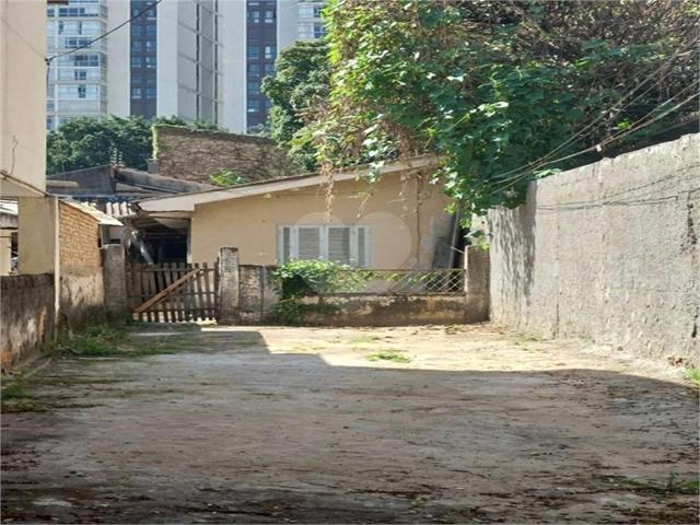 Terreno / Lote para Venda em São Paulo/SP Perdizes