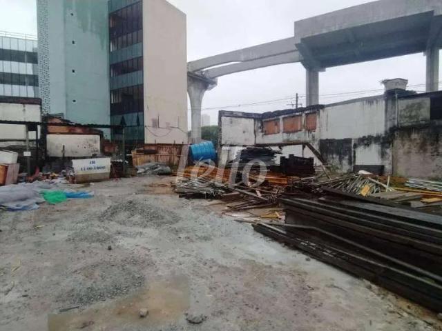 Terreno / Lote para Venda em São Paulo/SP Quinta da Paineira