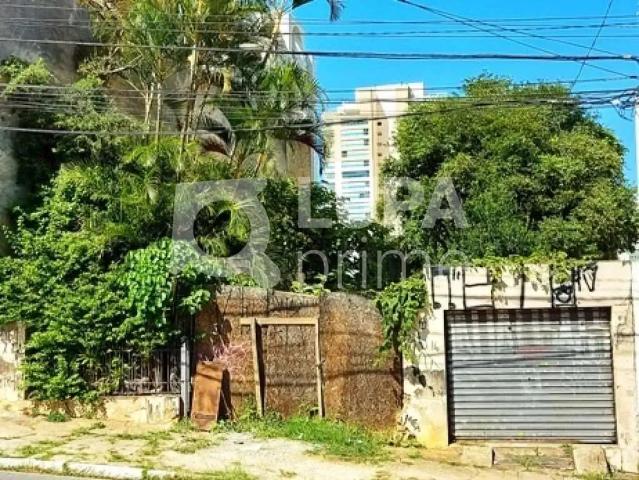 Terreno / Lote para Venda em São Paulo/SP Santa Teresinha