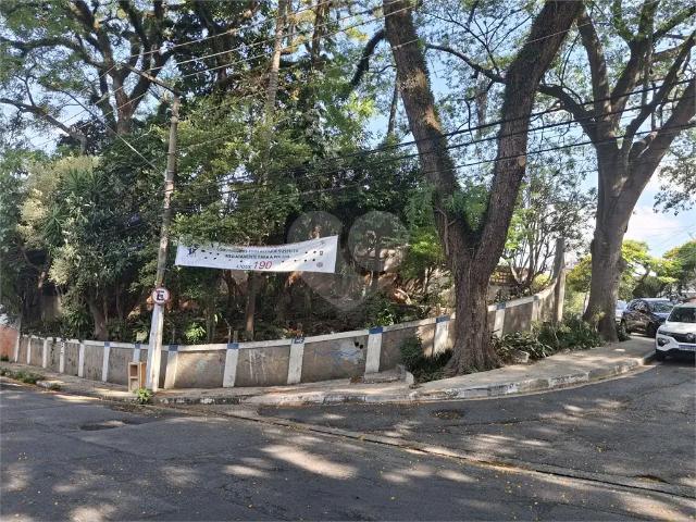 Terreno / Lote para Venda em São Paulo/SP Sumaré 1 Quartos