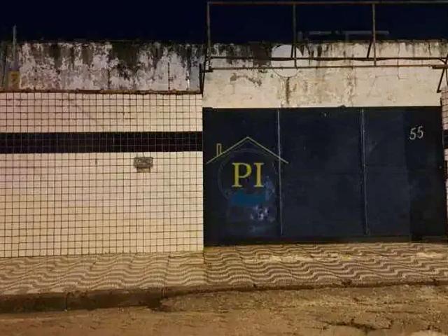 Terreno / Lote para Venda em São Vicente/SP Catiapoa