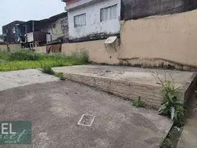 Terreno / Lote para Venda em São Vicente/SP Jardim Paraíso