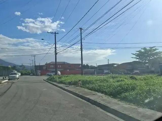 Terreno / Lote para Venda em São Vicente/SP Samarita
