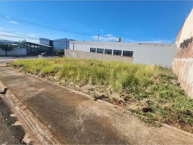 Terreno / Lote para Venda em Santa Adélia/SP Centro