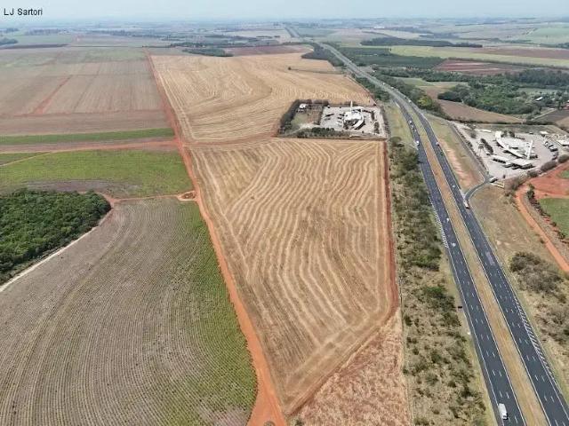 Terreno / Lote para Venda em Santa Bárbara D'Oeste/SP Jardim Primavera