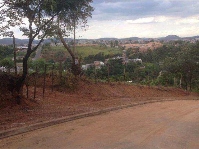 Terreno / Lote para Venda em Santana de Parnaíba/SP Chácara do Solar II Fazendinha