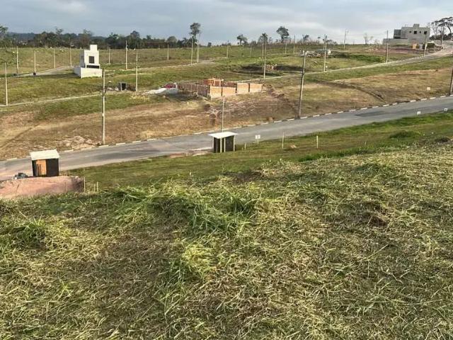 Terreno / Lote para Venda em Santana de Parnaíba/SP Loteamento Jardim das Flores