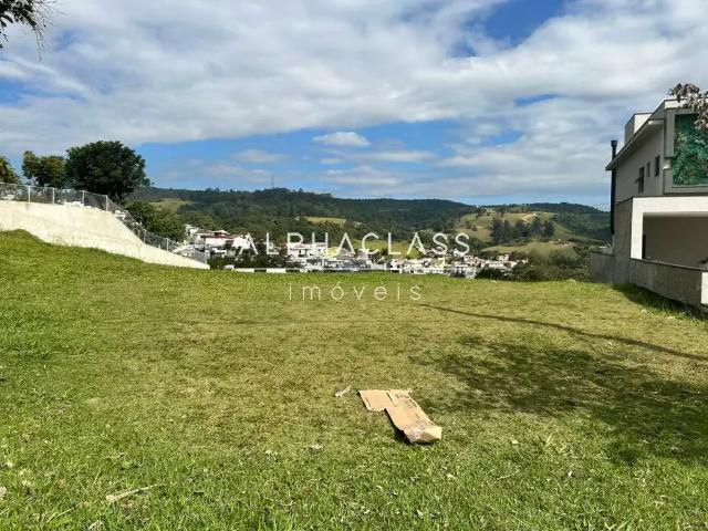 Terreno / Lote para Venda em Santana de Parnaíba/SP Suru