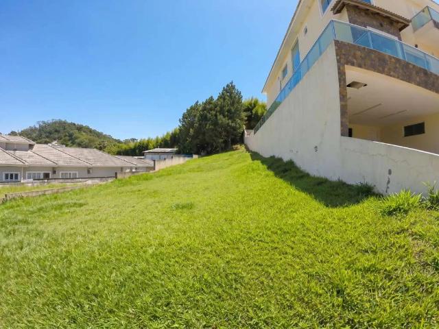 Terreno / Lote para Venda em Santana de Parnaíba/SP Valville
