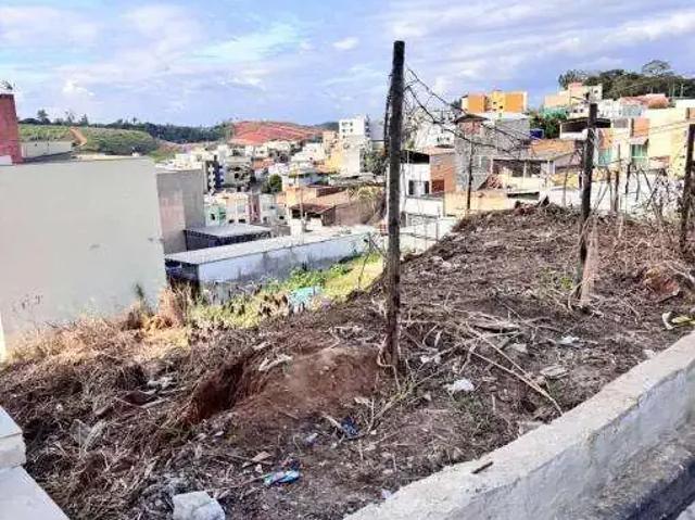 Terreno / Lote para Venda em Santana do Paraíso/MG Cidade Nova