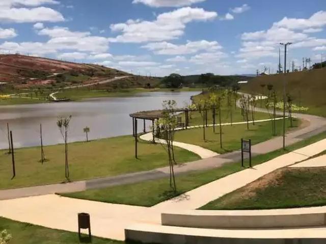 Terreno / Lote para Venda em Santana do Paraíso/MG Cidade Nova
