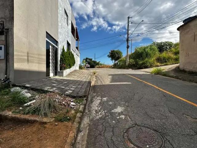 Terreno / Lote para Venda em Santana do Paraíso/MG Parque Caravelas