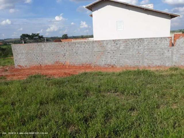 Terreno / Lote para Venda em Santo Anastácio/SP Parque Residencial Colina