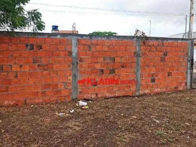 Terreno / Lote para Venda em Santo Estevão/BA Triangulo