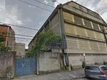 Terreno / Lote para Venda em Santos/SP Vila Nova