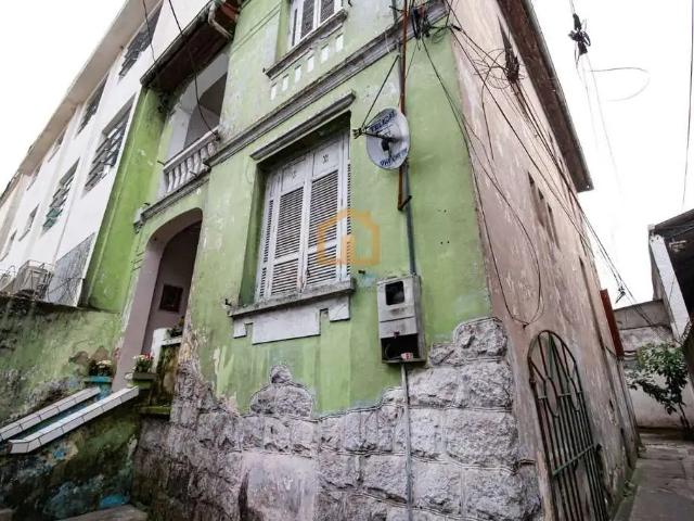 Terreno / Lote para Venda em Santos/SP Vila Nova