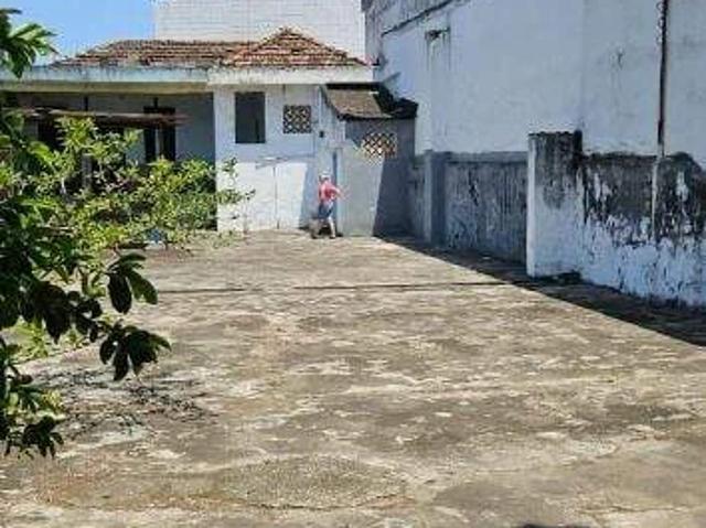 Terreno / Lote para Venda em Santos/SP Aparecida