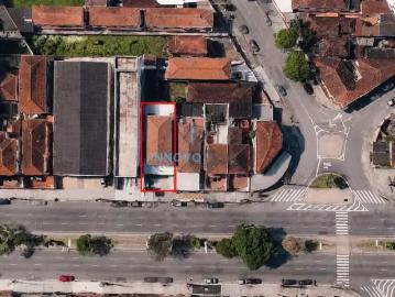 Terreno / Lote para Venda em Santos/SP Boqueirão