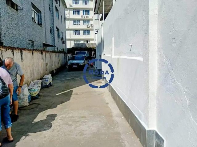 Terreno / Lote para Venda em Santos/SP Boqueirão