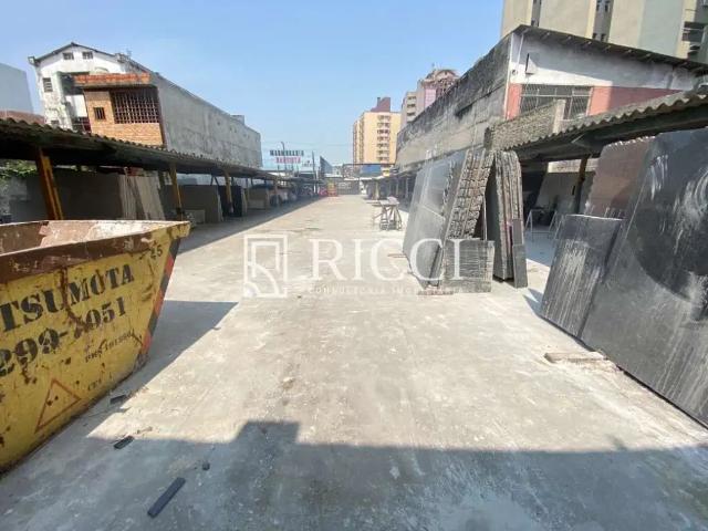 Terreno / Lote para Venda em Santos/SP Centro